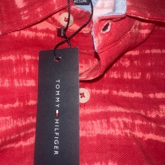 Men’s new Tommy Hilfiger red white blue theee button polo shirt size S small - Picture 3 of 4